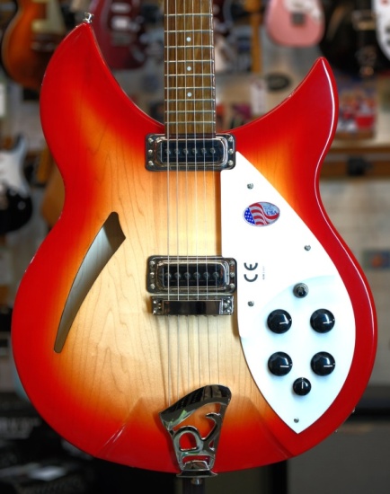 Rickenbacker 330, Fireglo