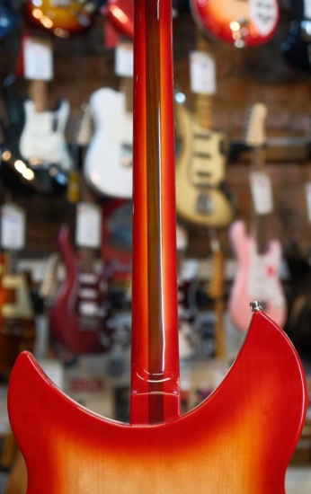 Rickenbacker 330, Fireglo