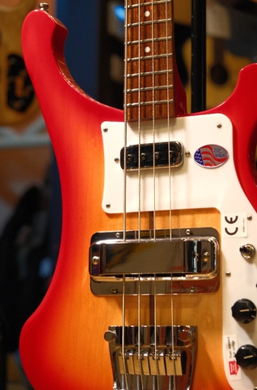 Rickenbacker 4003S Bass, Fireglo