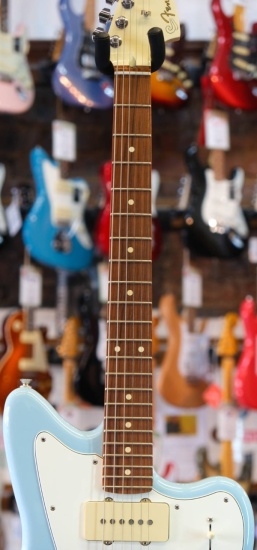 Fender 2022 Limited Edition Player Series Jazzmaster, Pau Ferro Fingerboard, Sonic Blue (Pre-Owned)