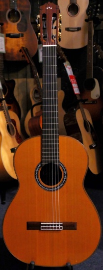 Cordoba C10 Electro-Acoustic Left-Handed Classical Guitar, Cedar (Pre-Owned)
