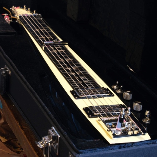 Duesenberg Fairytale Lapsteel Split/King, Black and Ivory