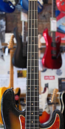 Fender 1963 Precision Bass, Sunburst (Pre-Owned)