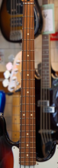 Fender 2020 Player Precision Bass, Pau Ferro Fingerboard, 3-Color Sunburst (Pre-Owned)