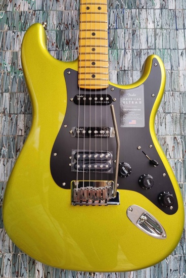 Fender American Ultra II Stratocaster HSS, Maple Fingerboard, Solar Flare