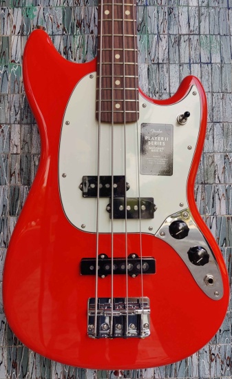 Fender Player II Mustang Bass PJ, Rosewood Fingerboard, Coral Red