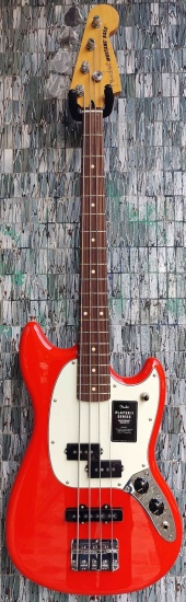 Fender Player II Mustang Bass PJ, Rosewood Fingerboard, Coral Red