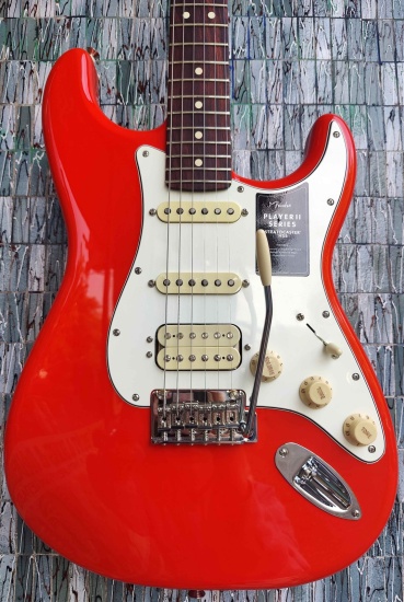 Fender Player II Stratocaster HSS, Rosewood Fingerboard, Coral Red