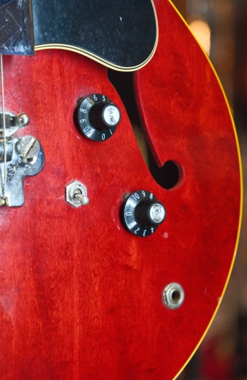 Gibson 1967 EB-2 Bass, Cherry (Pre-Owned)