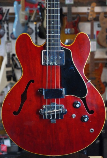 Gibson 1967 EB-2 Bass, Cherry (Pre-Owned)