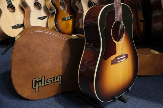 Gibson 2023 50's J-45 Left-Handed, Vintage Sunburst (Pre-Owned)