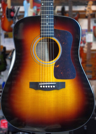 Guild USA D-40 Traditional Dreadnought Acoustic, Antique Sunburst