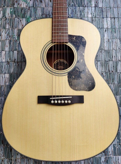 Guild Westerly Collection 300 Series OM-340 Orchestra Model Acoustic, Natural Spruce