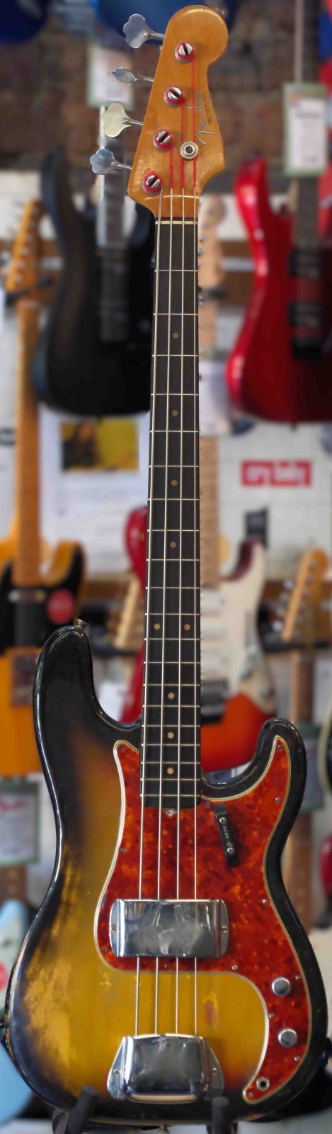 Fender 1963 Precision Bass, Sunburst (Pre-Owned)