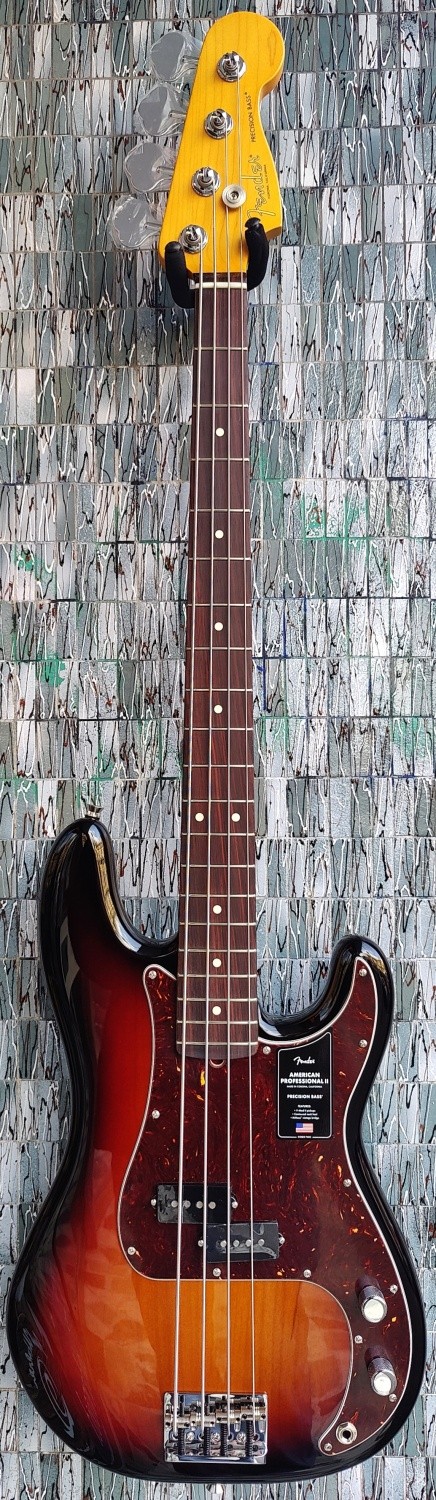 Precision　II　3-Color　Fender　American　Sunburst　Rosewood　Professional　Bass,　Fingerboard,