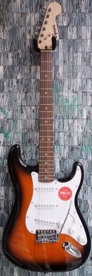Squier Bullet Stratocaster, Brown Sunburst - jimmyegypt.co.uk