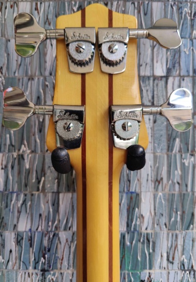 Wal 1983 Mk 1 Fretless Bass, Maple Facings + Mahogany Core (Pre-Owned)