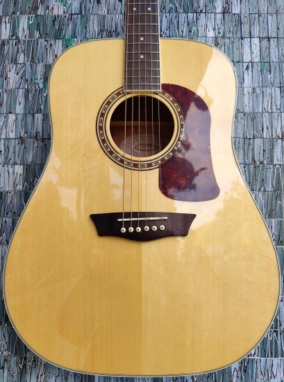 Washburn Heritage Series D-10S Dreadnought Acoustic Guitar