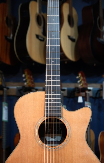 Furch Yellow Gc-CR Western Red Cedar/Indian Rosewood Grand Auditorium Cutaway Acoustic Guitar